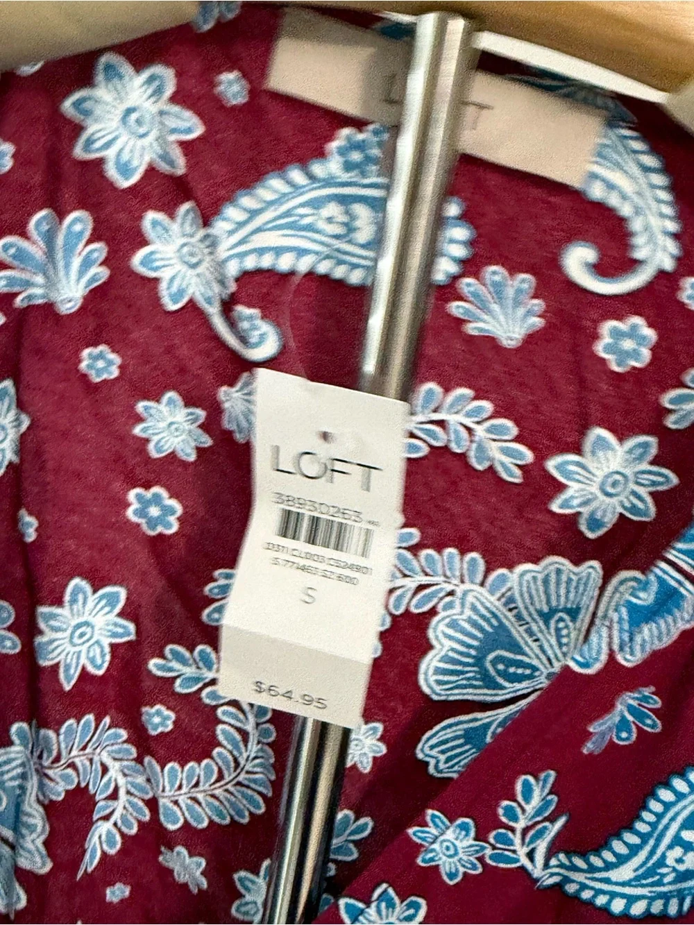 LOFT Women's Red & Blue Floral Wrap Tie Blouse NWT- Size Small - Picture 2 of 5